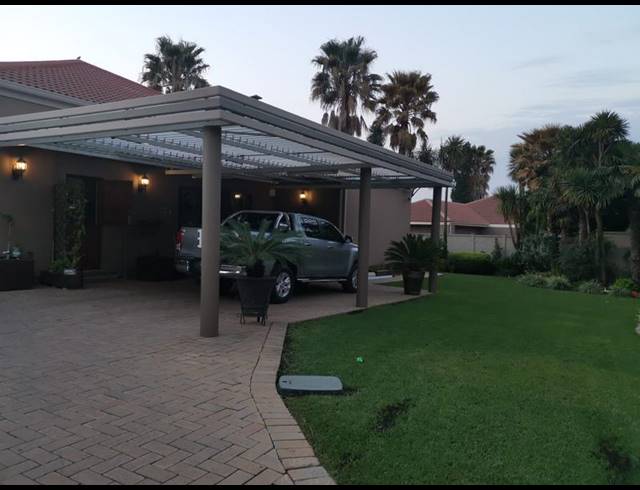 3 BEDROOM TOWNHOUSE FOR SALE IN VAALPARK
